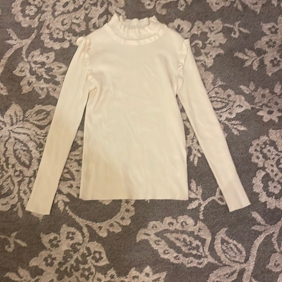 nwot ruffle sweater - Picture 2 of 4